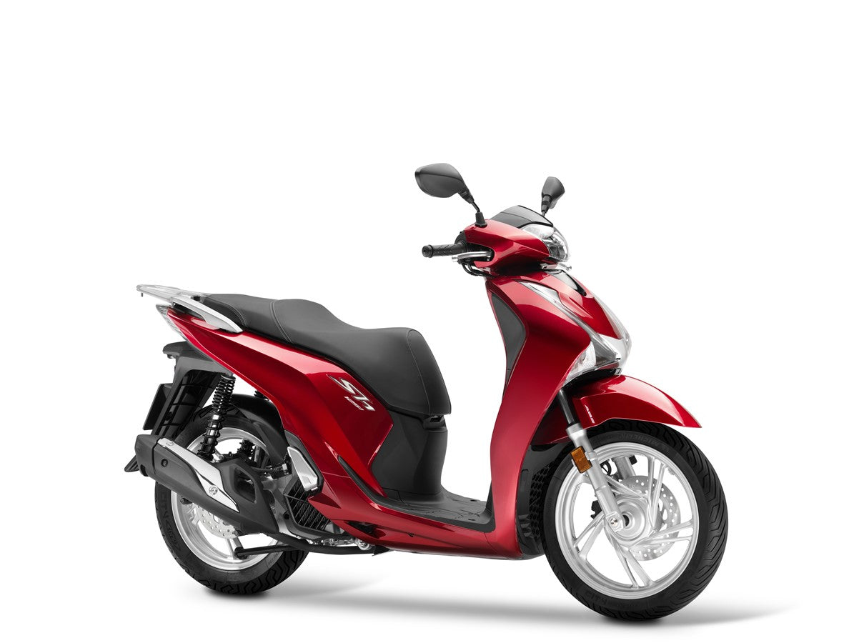 Honda SH 125 scooter - London rental